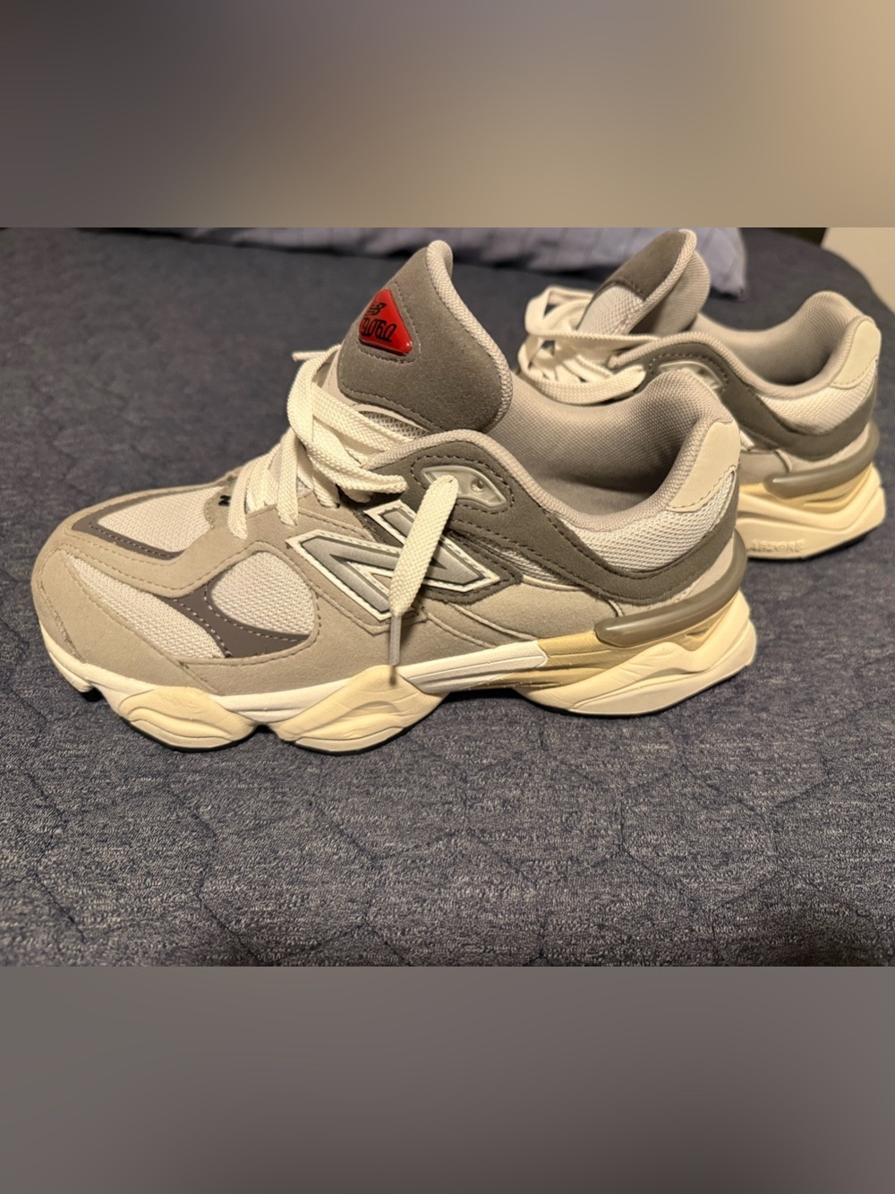 Big kids 6.5 new balance 9060 - Picture 4 of 7